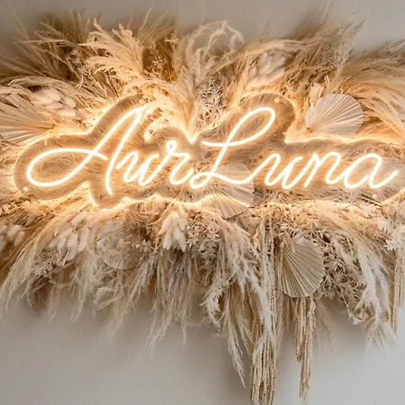 Aurluna Luxury Готель типу 