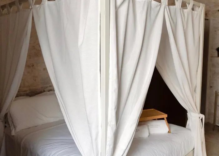 Alojamento de Acomodação e Pequeno-almoço Aurluna Luxury 4*